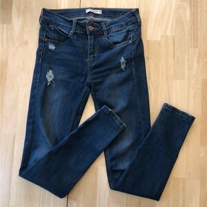 PULL & BEAR Skinny Jeans/Size 2